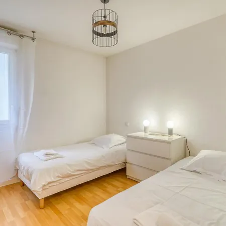 公寓 Duplex Confortable Avec Parking Et Balcon
